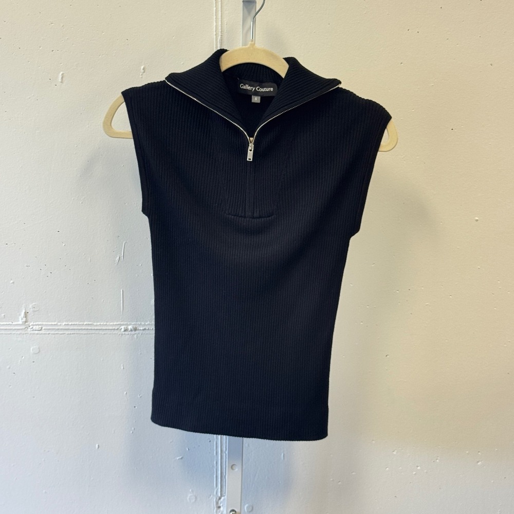 Gallery Couture Women's Black Ribbed Quarter Zip Sleeveless Knit Top Size Small